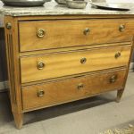 884 9784 CHEST OF DRAWERS